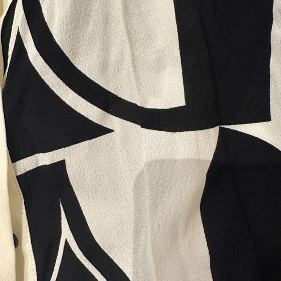 Mint Velvet Blouse - Picture 5 of 8